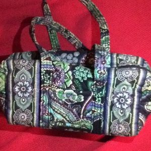 Great bag for quick outings🌺🌺🌺🌺🍇🍀🍇🍀🍇